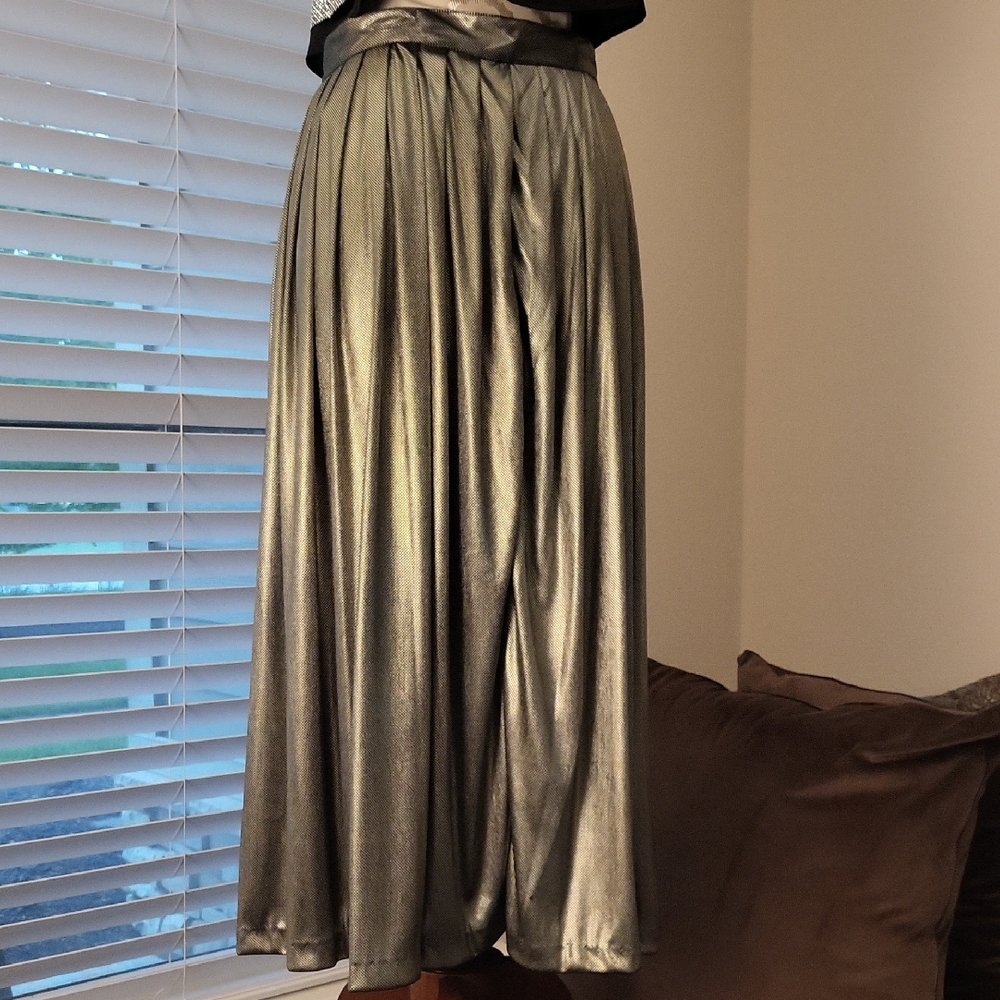 Metallic Silver Pleated Maxi Skirt